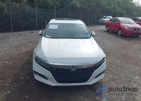 2020 Honda Accord Touring z USA, uszkodzony, nr VIN 1HGCV2F93LA006827